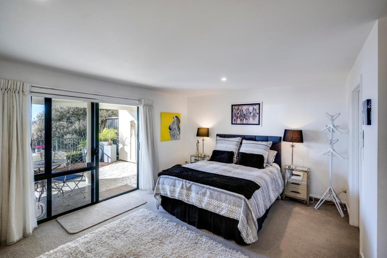 Maison Blue - Chic Garden Apartment Napier Ngoại thất bức ảnh